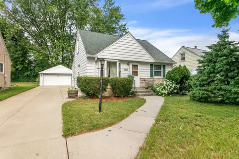 3631 S 80th, Milwaukee, WI 53220