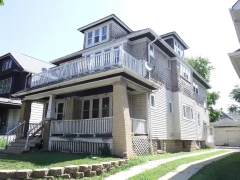 1148 N 45th #1150, Milwaukee, WI 53208