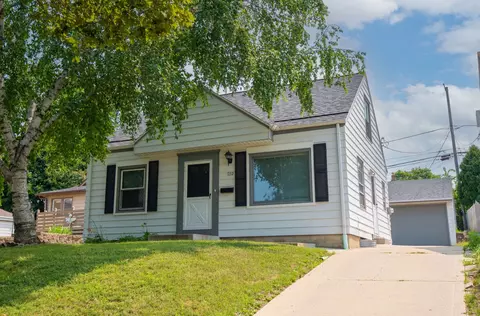 302 S 78th, Milwaukee, WI 53214