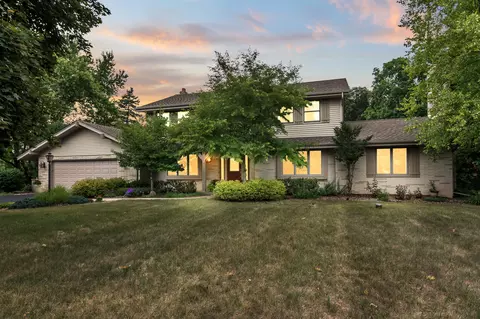 5087 Horizon, West Bend, WI 53095