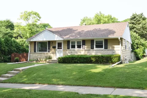 855 S 87th, West Allis, WI 53214