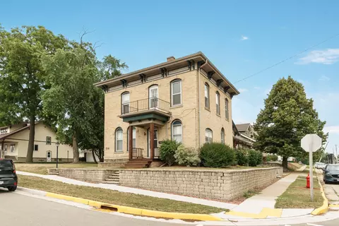 304 Bridge, Mayville, WI 53050
