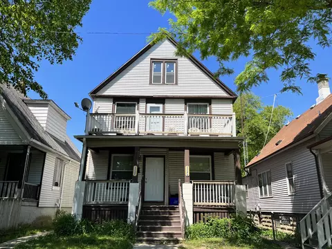 3337 N Palmer #3337A, Milwaukee, WI 53212