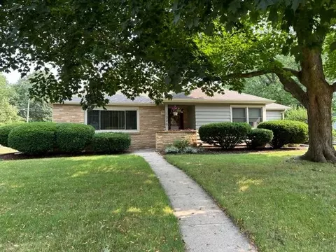 300 E Wabash, Waukesha, WI 53186
