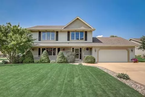 5940 Greenway, Mount Pleasant, WI 53406