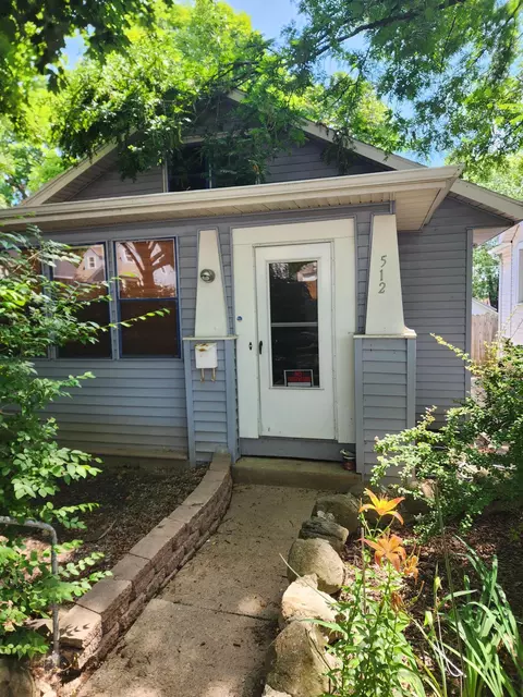 512 S 68th, Milwaukee, WI 53214