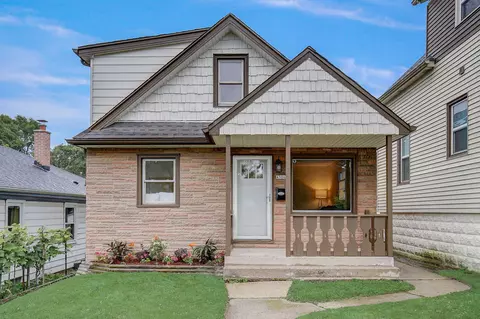 4306 S Packard, Cudahy, WI 53110