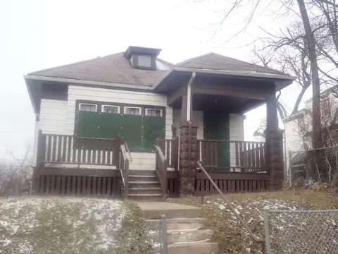 3411 N 9th, Milwaukee, WI 53206