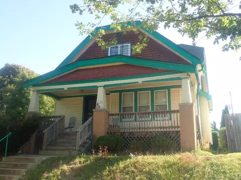 3330 N 21st, Milwaukee, WI 53206