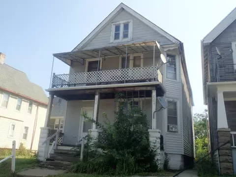 230 N 30th #230A, Milwaukee, WI 53208