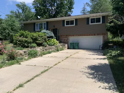 5305 Bremer, Mcfarland, WI 53558