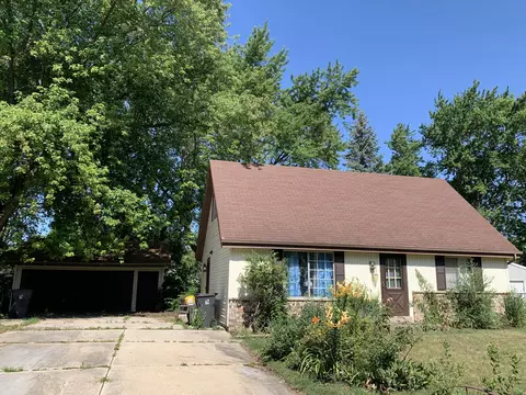 1536 Chestnut, Waukesha, WI 53189