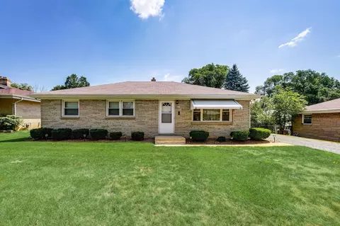 4812 S 20th, Milwaukee, WI 53221