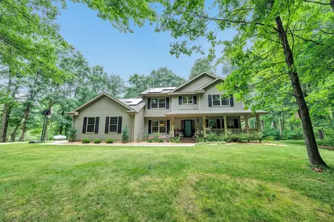 n4453 Waynes Lane, Marinette, WI 54143