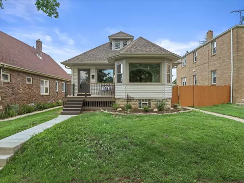 3466 S 11th, Milwaukee, WI 53215