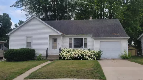 213 Margaret, Watertown, WI 53098