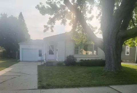 7544 32nd, Kenosha, WI 53142