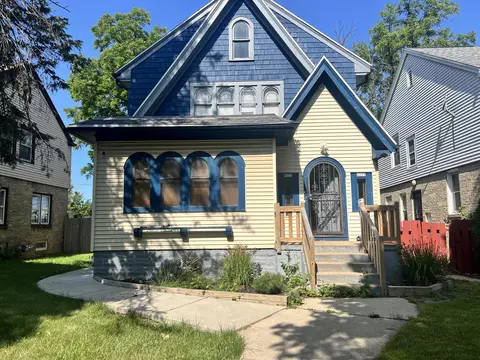 4233 N 19th #4235, Milwaukee, WI 53209