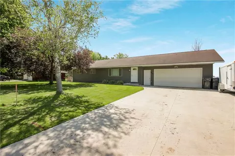203 W Linden, Abbotsford, WI 54405