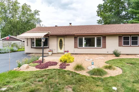 n5840 Lakeview Court East, Onalaska, WI 54650