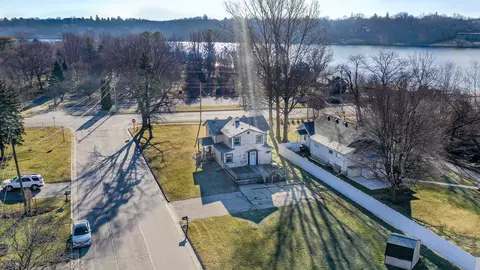 70 Franklin, Delavan, WI 53115