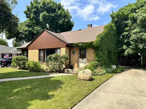 2828 N Wisconsin, Racine, WI 53402