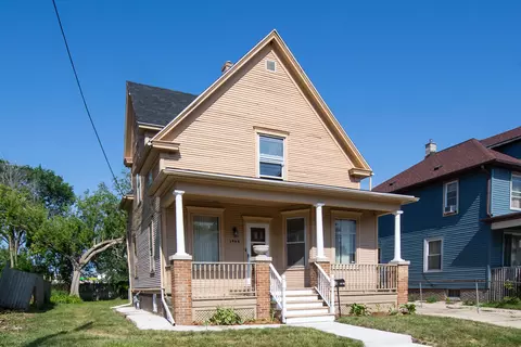1820 Geneva, Racine, WI 53402