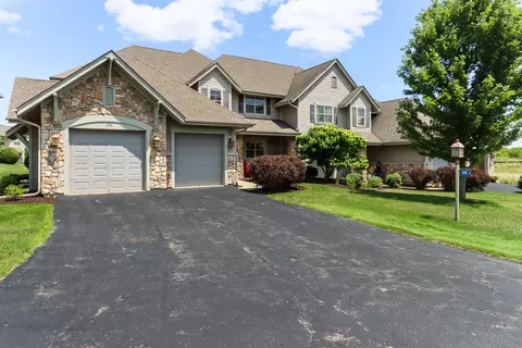 656 Eagleton #55-29, Geneva, WI 53147
