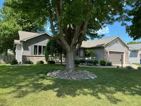 1105 Johnson, Onalaska, WI 54650