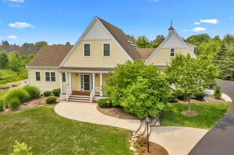 11855 N Sandhill, Mequon, WI 53092