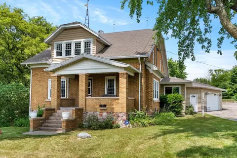 w1728 Racoon Road, Theresa, WI 53091