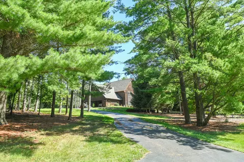 s40w28112 State Road 59, Genesee, WI 53189