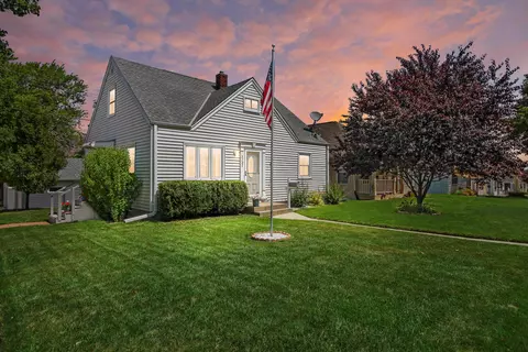3502 E Whittaker, Cudahy, WI 53110