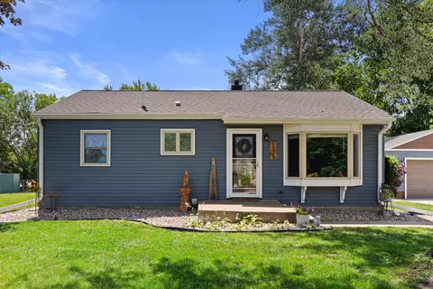 1329 E Connie, Oak Creek, WI 53154