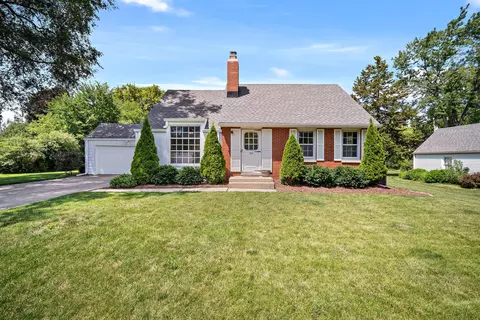 365 Leanore, Brookfield, WI 53005