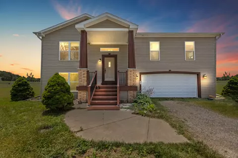 N3037 Hill, Jefferson, WI 53538
