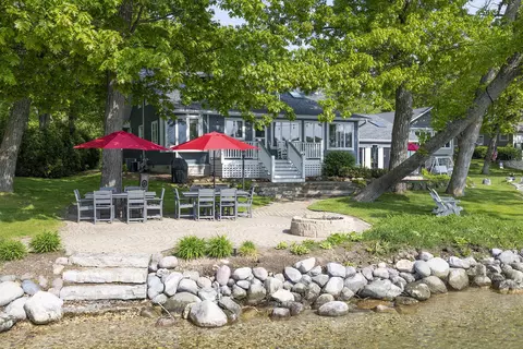 w5327 Lost Nation Road, La Grange, WI 53121