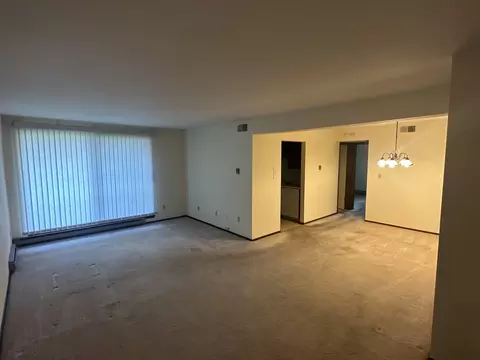 3635 N Tucker #202, Milwaukee, WI 53222