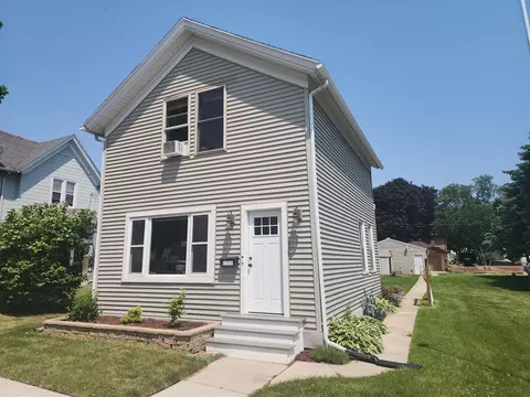 1522 Illinois, Sheboygan, WI 53081