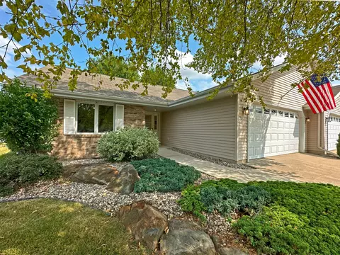 2417 Noel #A, Oshkosh, WI 54904
