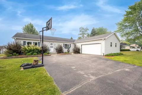 8303 12th, Somers, WI 53144