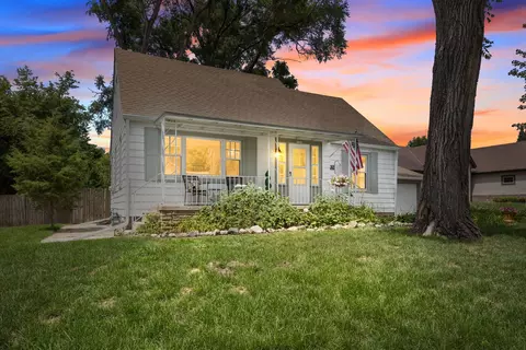 3329 S 114th, West Allis, WI 53227