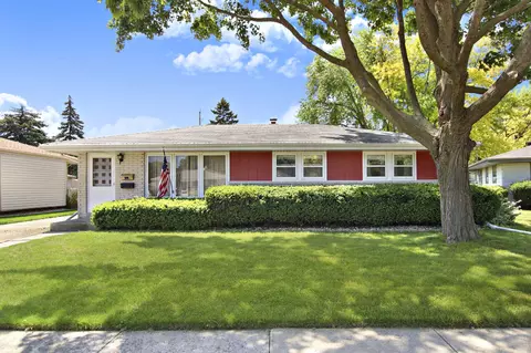 2913 Rosalind, Racine, WI 53403