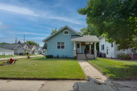 7003 16th, Kenosha, WI 53143
