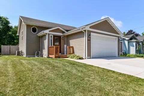 24837 67th, Paddock Lake, WI 53168