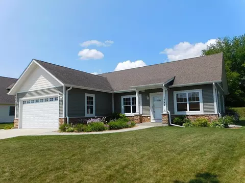 1742 Shumann, Union Grove, WI 53182