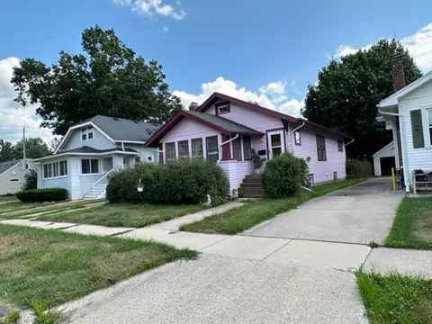 870 Sherman, Janesville, WI 53545