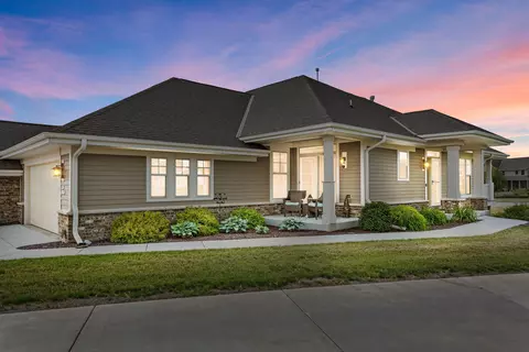 n67w12953 Northfield #1301, Menomonee Falls, WI 53051