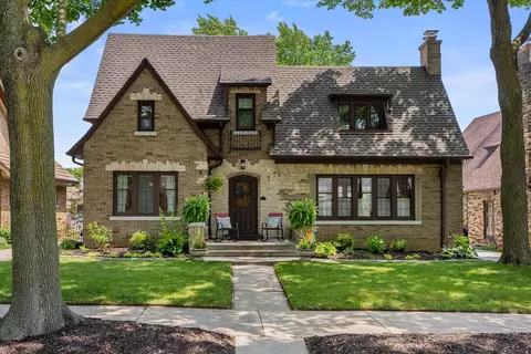 240 N Pinecrest, Milwaukee, WI 53208