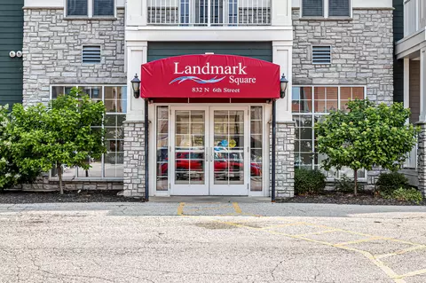 832 N 6th #213, Sheboygan, WI 53081